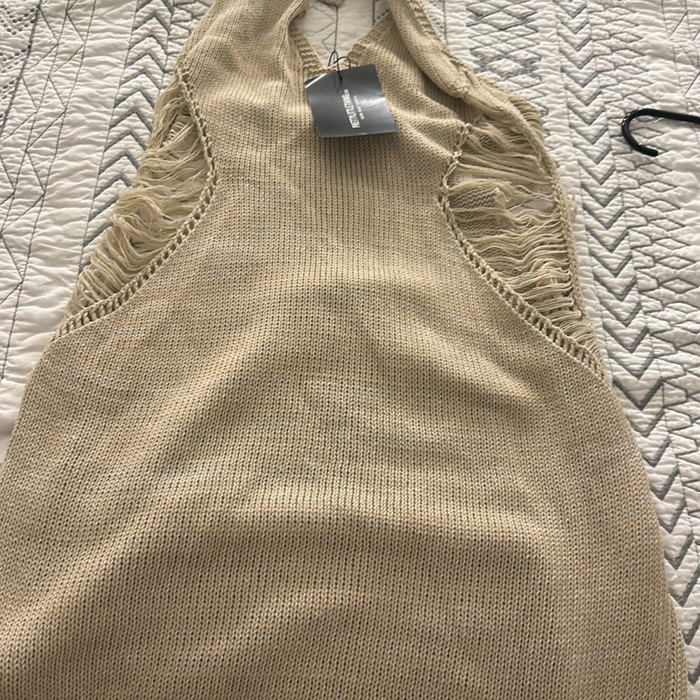 STONE KNITTED DISTRESSED LADDER CUT OUT MAXI DRESS - Picture 3 of 4